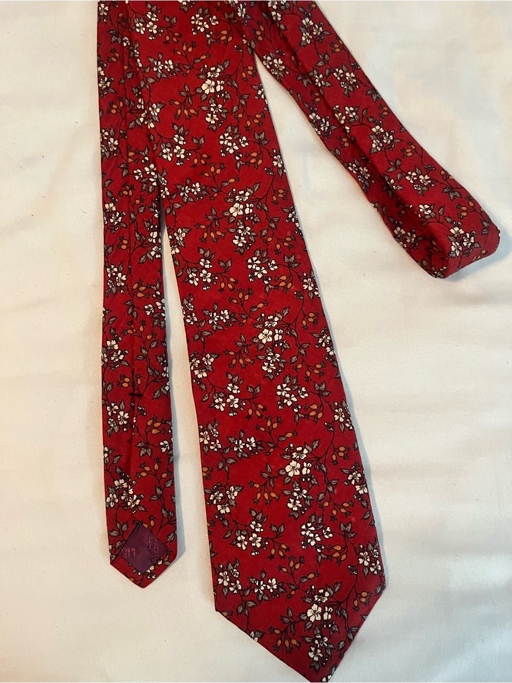 Liberty of London Men's Red Floral Tie - Classic Pattern